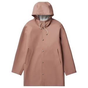 ISO Stutterheim Stockholm Rainjacket in Sandalwood